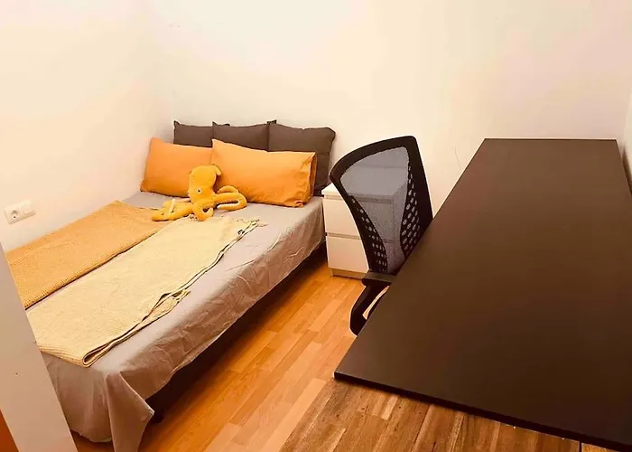 Location Center Has An Independent Courtyard * Βαλένθια